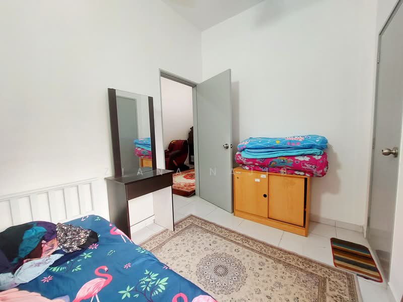 2-storey Terraced House for Sale in Puncak Alam (Selangor) - Ziana Najib - Bedroom - PropertyGuru.com.my