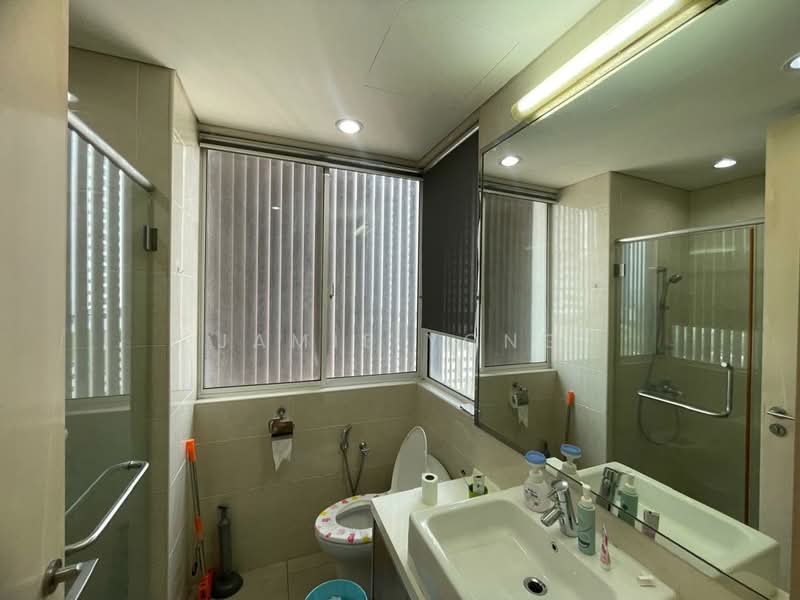 Condominium for Rent at Menara Bintang Goldhill - Jamie Yong - Bathroom - PropertyGuru.com.my