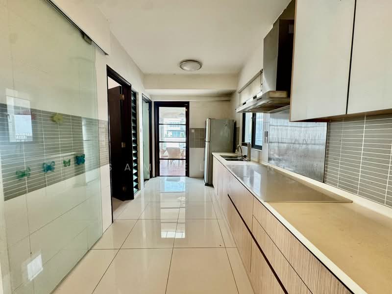 Service Residence for Sale at Saujana Residency - Samuel Pan - Kitchen - PropertyGuru.com.my