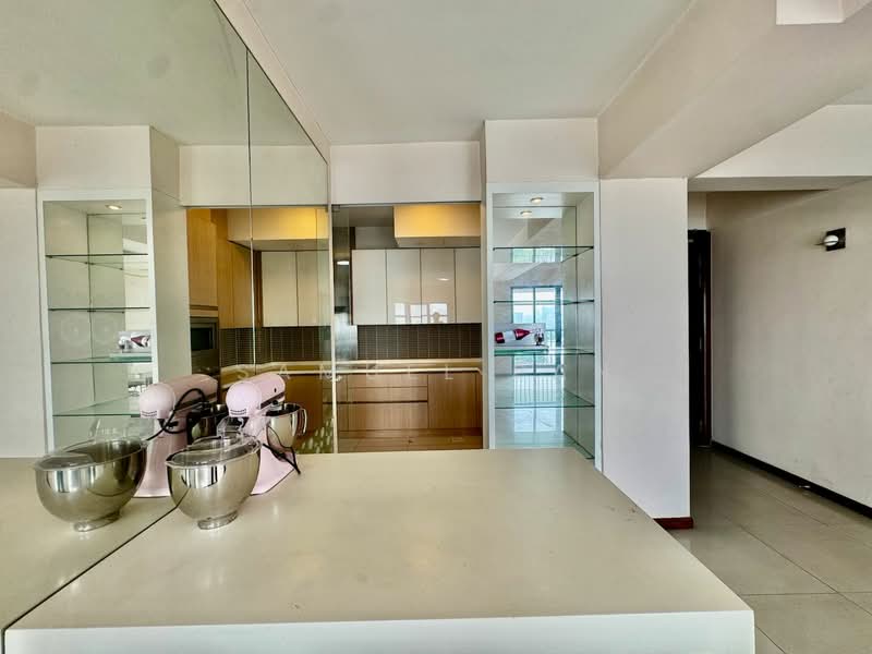 Service Residence for Sale at Saujana Residency - Samuel Pan - Kitchen - PropertyGuru.com.my