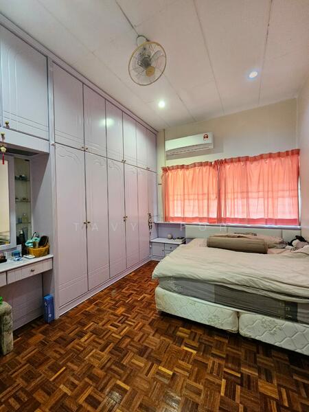 Semi-Detached House for Sale in Minden Heights (Gelugor) - Tavyi Poh - Bedroom - PropertyGuru.com.my