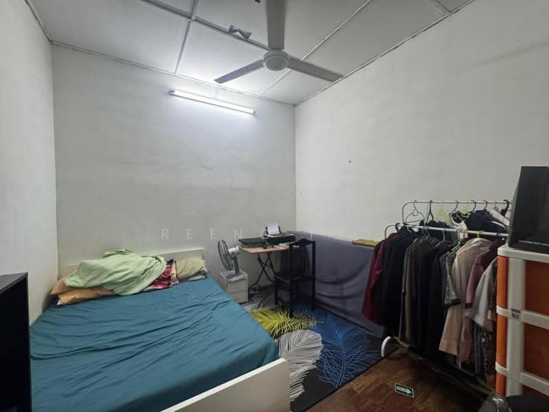 1-storey Terraced House for Sale in Taman Ehsan (Kepong) - Reeno Too - Bedroom - PropertyGuru.com.my