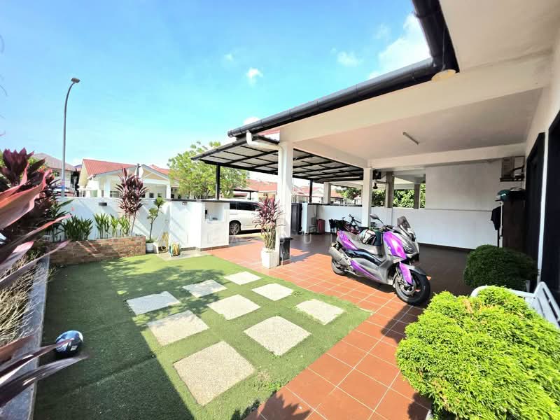 Rumah Berkembar untuk Dijual di Shah Alam (Selangor) - Yazila Sulaimi - Exterior - PropertyGuru.com.my