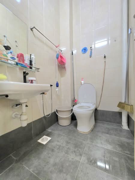 Rumah Berkembar untuk Dijual di Shah Alam (Selangor) - Yazila Sulaimi - Bathroom - PropertyGuru.com.my