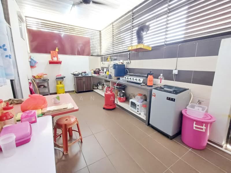 Rumah Teres 2 Tingkat untuk Dijual di Taman Gamelan Indah (Sungai Bakap) - Tan ANNIE - Kitchen - PropertyGuru.com.my