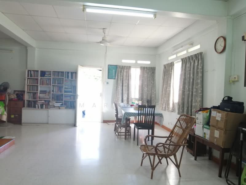 Semi-Detached House for Sale in Fettes Park (Tanjung Tokong) - Mary Lee - Living Room - PropertyGuru.com.my