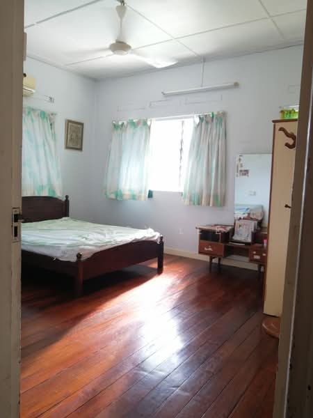 Semi-Detached House for Sale in Fettes Park (Tanjung Tokong) - Mary Lee - Bedroom - PropertyGuru.com.my
