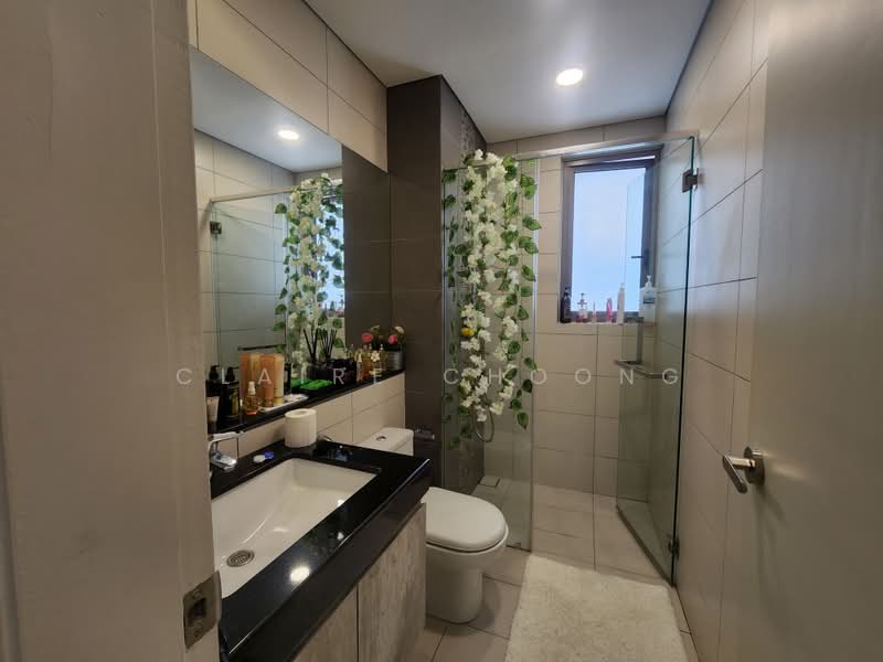 Kondominium untuk Dijual di KM1 East - Claire Choong - Bathroom - PropertyGuru.com.my