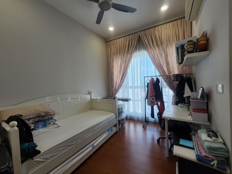 Kondominium untuk Dijual di KM1 East - Claire Choong - Bedroom - PropertyGuru.com.my
