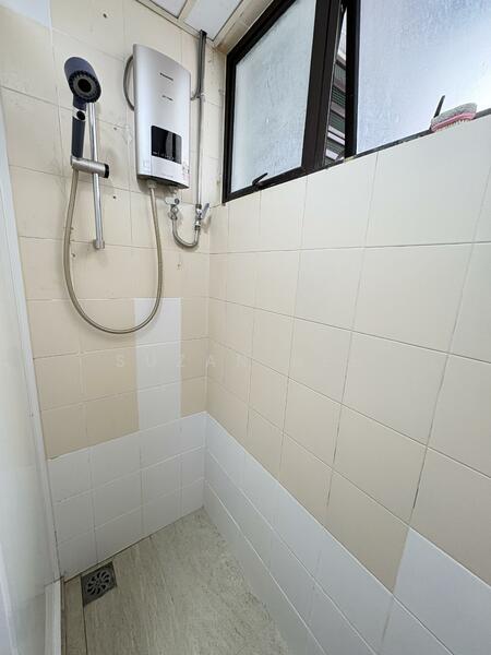 Condominium for Sale at Kondo Berjaya - Suzan Beh - Bathroom - PropertyGuru.com.my