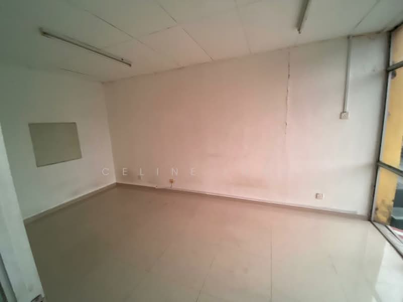 Factory for Rent in Taman Perindustrian Meranti Jaya (Puchong) - Celine Yong - Interior - PropertyGuru.com.my