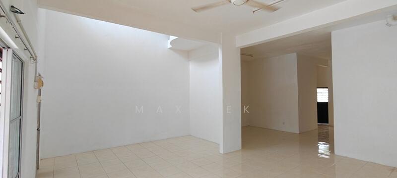 Puchong Taman Damai Utama Double Storey House for Sale untuk Untuk Dijual - RM 800,000, Mac 2026 - Interior - PropertyGuru.com.my