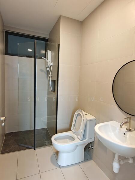 Condominium for Rent at Trinity Wellnessa - Sherrie MC - Bathroom - PropertyGuru.com.my