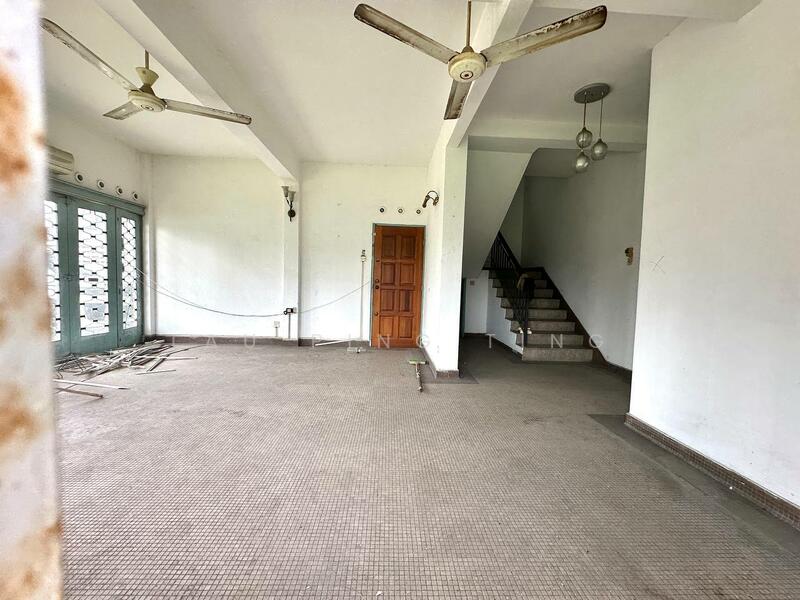 JB town JB town JB towns commercial bungalow corner cheap melodies taman pelangi taman sentosa abad untuk Untuk Disewa - RM 6,000 /bulan, Mac 2026 - Interior - PropertyGuru.com.my