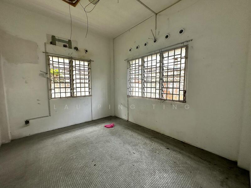 JB town JB town JB towns commercial bungalow corner cheap melodies taman pelangi taman sentosa abad untuk Untuk Disewa - RM 6,000 /bulan, Mac 2026 - Interior - PropertyGuru.com.my