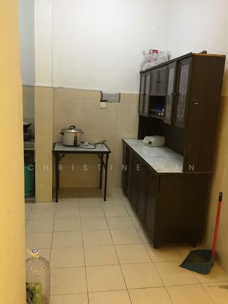 Kondominium untuk Dijual di Kristal Heights - Christine Tan - Kitchen - PropertyGuru.com.my