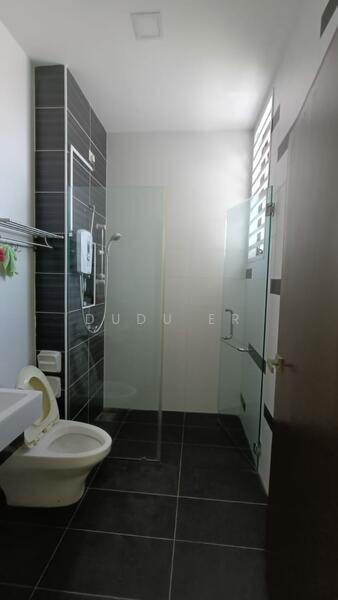 Jade 1 & 2 @ Seri Austin Hills untuk Untuk Disewa - RM 3,000 /bulan, Feb 2026 - Bathroom - PropertyGuru.com.my