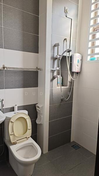 Jade 1 & 2 @ Seri Austin Hills untuk Untuk Disewa - RM 3,000 /bulan, Feb 2026 - Bathroom - PropertyGuru.com.my