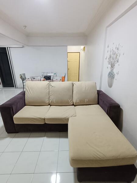 Apartment for Sale at Pangsapuri Vista Serdang - SL Yap - Living Room - PropertyGuru.com.my