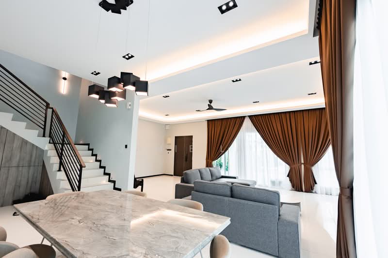 Semi-Detached House for Rent in Ipoh (Perak) - Jamie Lai - Living Room - PropertyGuru.com.my
