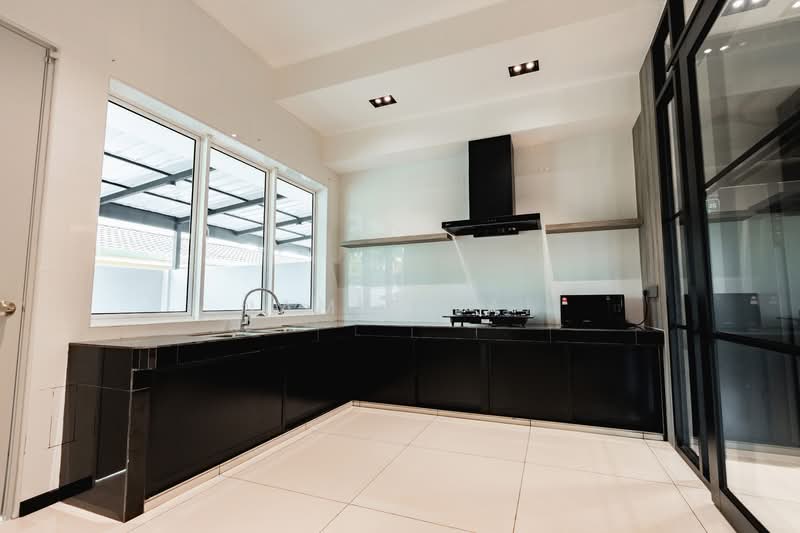 Semi-Detached House for Rent in Ipoh (Perak) - Jamie Lai - Kitchen - PropertyGuru.com.my