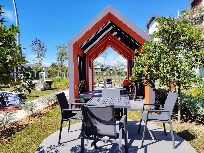 Terraced House for Sale in Sungai Buloh (Selangor) - Balkhis Hashim - Exterior - PropertyGuru.com.my