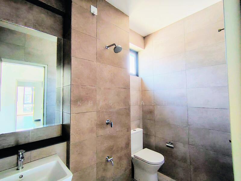 Terraced House for Sale in Sungai Buloh (Selangor) - Balkhis Hashim - Bathroom - PropertyGuru.com.my