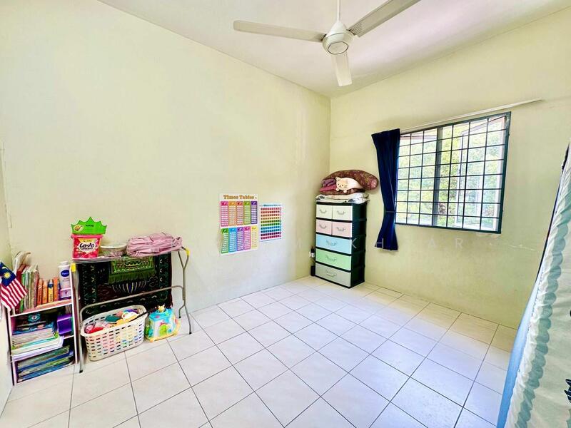 Apartment for Sale at Pangsapuri Mayang (Puncak Jalil) - Syakila Mokhtar - Bedroom - PropertyGuru.com.my