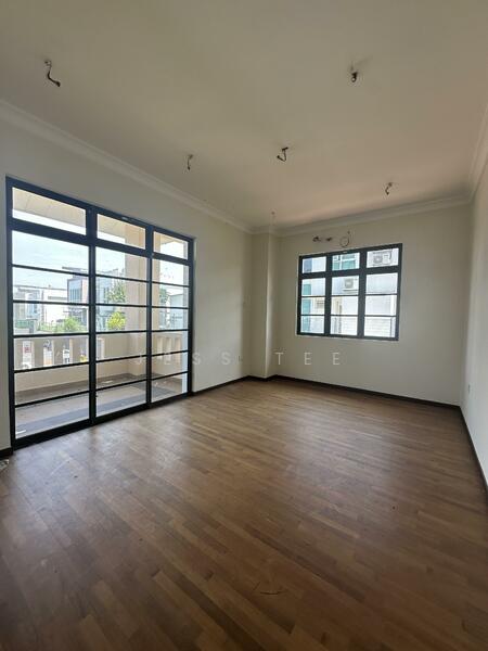 Bungalow for Sale in Bukit Jelutong (Shah Alam) - Jess Tee - Living Room - PropertyGuru.com.my