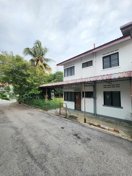 2-storey Terraced House for Sale in Kelana Jaya (Petaling Jaya) - Ahnesh Vijay - Exterior - PropertyGuru.com.my