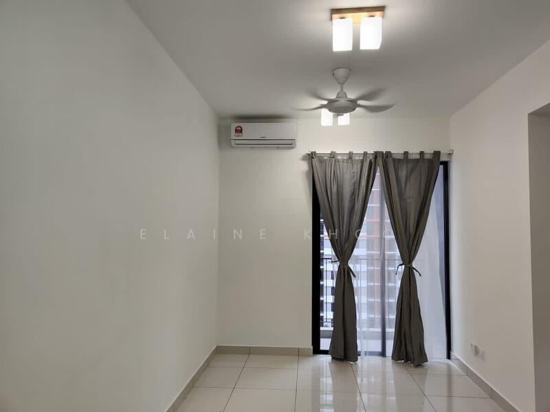 Tropicana Aman untuk Untuk Disewa - RM 1,600 /bulan, Mac 2026 - Living Room - PropertyGuru.com.my