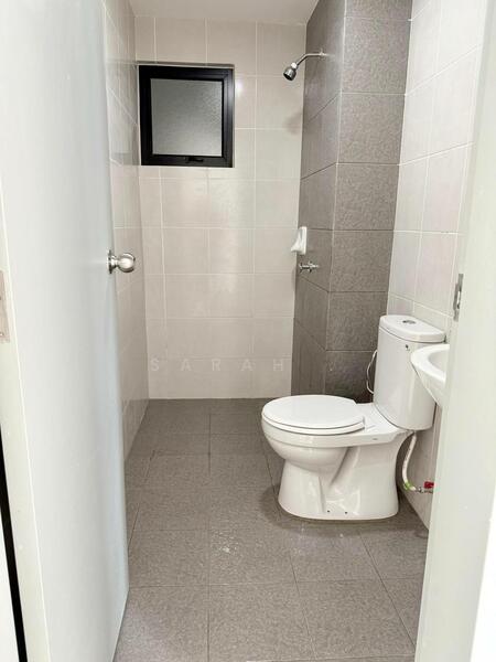 Condominium for Rent at Cassia Residence @ Laman View - Sarah . - Bathroom - PropertyGuru.com.my