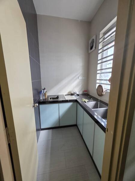 2-storey Terraced House for Sale in Taman Setia Indah (Tebrau) - Tommy Tai - Kitchen - PropertyGuru.com.my