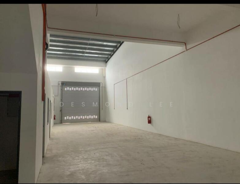Terrace Factory for Rent in Taman Perindustrian Cemerlang (Ulu Tiram) - Desmond Lee - Interior - PropertyGuru.com.my