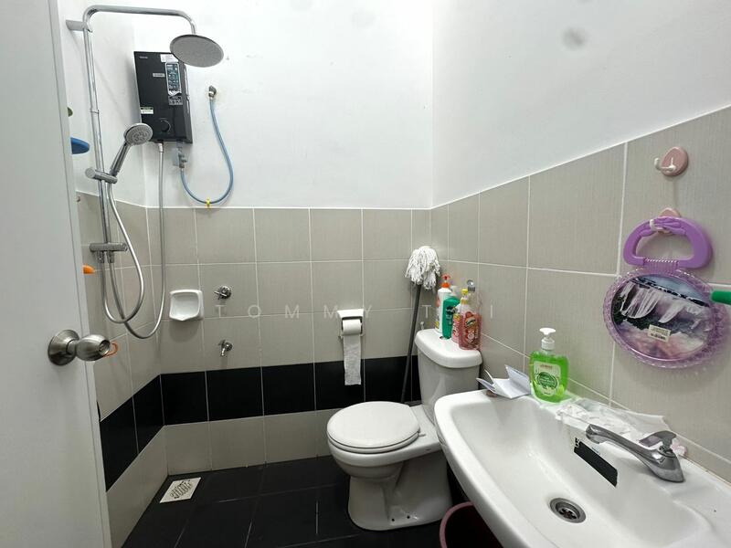 1-storey Terraced House for Sale in Kangkar Pulai (Skudai) - Tommy Tai - Bathroom - PropertyGuru.com.my