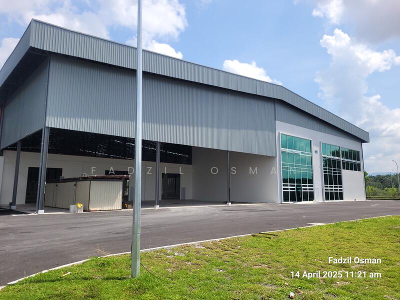 Factory for Rent in Bandar Baru Enstek (Bandar Enstek) - Fadzil Osman - Exterior - PropertyGuru.com.my