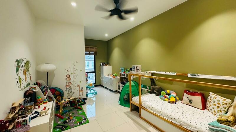 2-storey Terraced House for Sale in Rawang (Selangor) - Alice Low - Bedroom - PropertyGuru.com.my