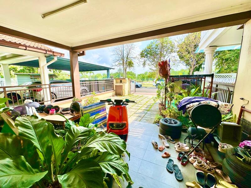 2-storey Terraced House for Sale in Kota Bayuemas (Klang) - Ezra Ezzry - Exterior - PropertyGuru.com.my