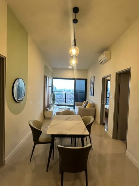 8th & Stellar untuk Untuk Disewa - RM 3,500 /bulan, Mac 2026 - Living Room - PropertyGuru.com.my