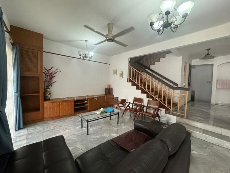 2-storey Terraced House for Rent in Subang Jaya (Selangor) - Shirley Ng - Living Room - PropertyGuru.com.my
