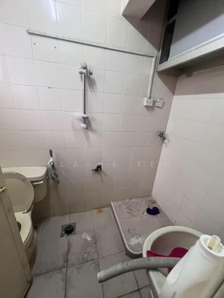 Rumah Teres 2 Tingkat untuk Dijual di Taman Mastiara (Jalan Ipoh) - Elaine Yew - Bathroom - PropertyGuru.com.my
