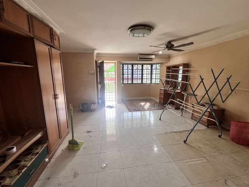 Rumah Teres 2 Tingkat untuk Dijual di Taman Mastiara (Jalan Ipoh) - Elaine Yew - Living Room - PropertyGuru.com.my