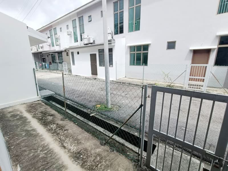 2-storey Terraced House for Sale in Bukit Katil (Melaka) - Cherry . - Exterior - PropertyGuru.com.my
