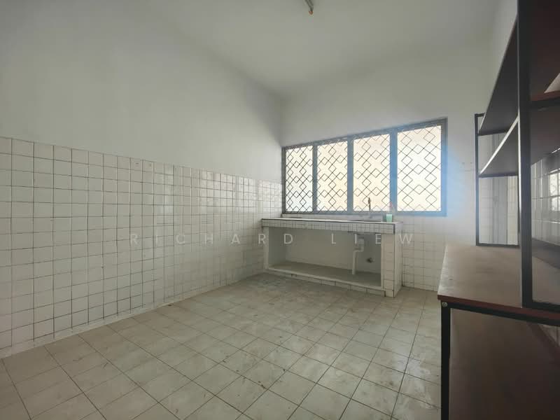 Rumah Teres 2 Tingkat untuk Dijual di SS2 (Petaling Jaya) - Richard Liew - Kitchen - PropertyGuru.com.my
