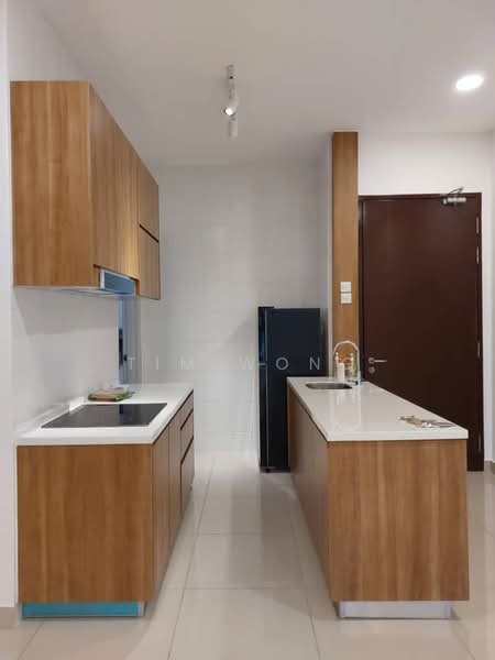 Servis Apartment untuk Disewa di Pacific Star - Tim Wong - Kitchen - PropertyGuru.com.my