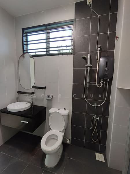 BANDAR JAYA PUTRA untuk Untuk Disewa - RM 3,000 /bulan, Feb 2026 - Bathroom - PropertyGuru.com.my