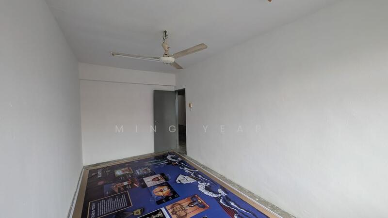 Jalan Mawar Masai Shoplot rent untuk Untuk Disewa - RM 2,400 /bulan, Feb 2026 - Interior - PropertyGuru.com.my
