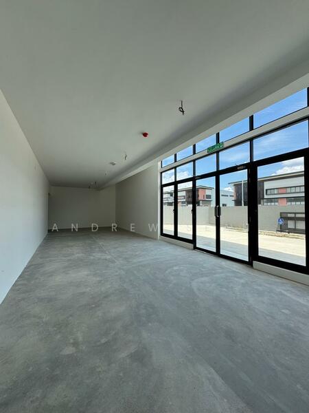 Semi-D Factory for Rent in Sungai Buloh (Selangor) - Andrew Seah - Interior - PropertyGuru.com.my