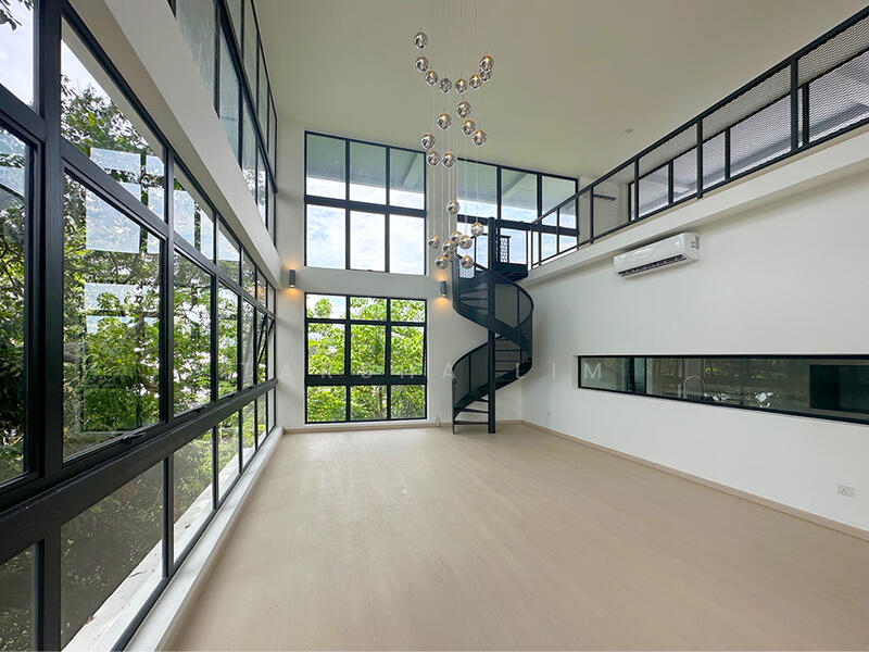 Ground Floor Living Hall & Loft