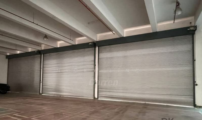 Factory for Rent in Taman Perindustrian Air Hitam (Klang) - Nicky Ling - Car Park - PropertyGuru.com.my